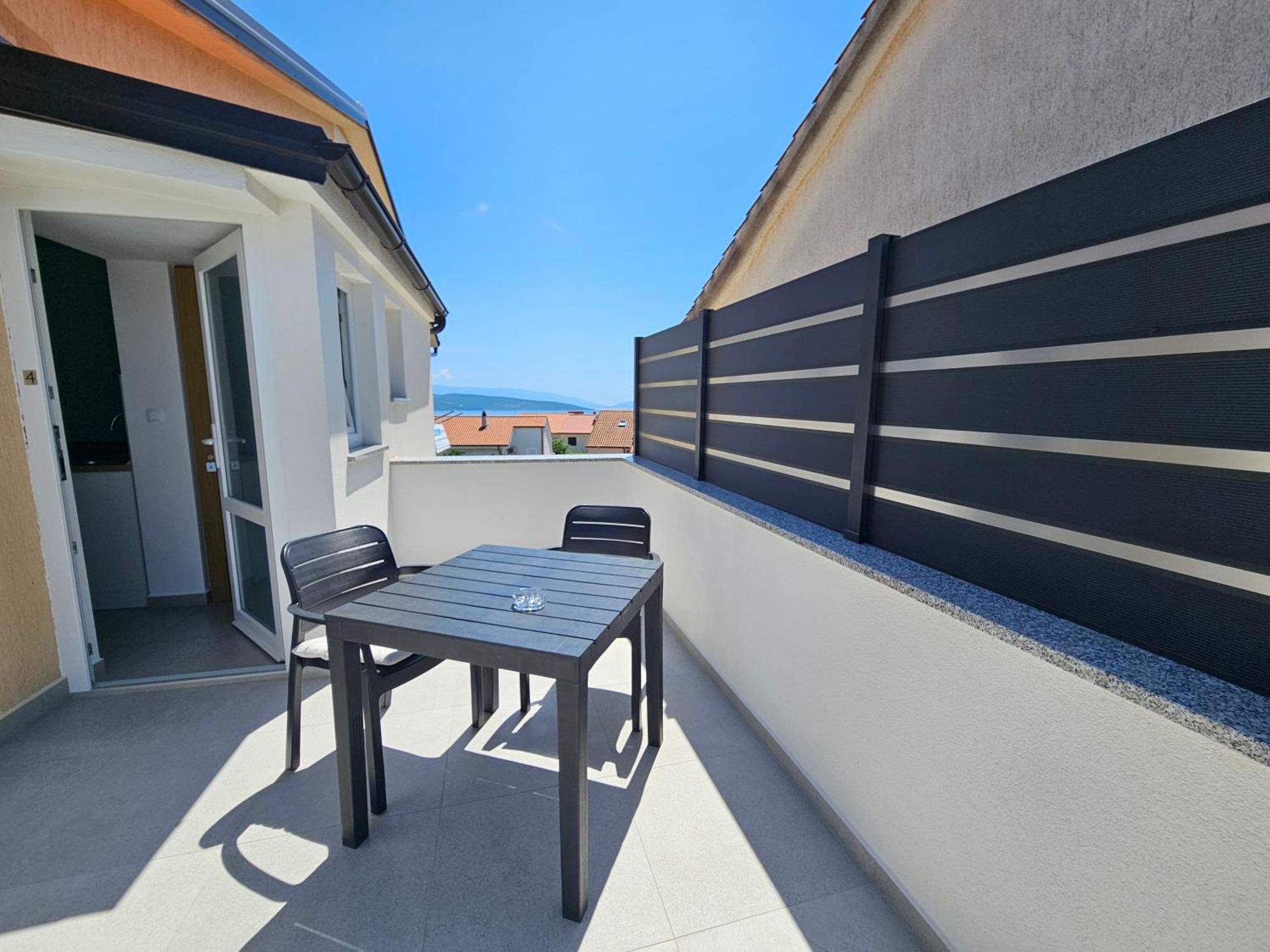 קרק Apartmani Pavlovic מראה חיצוני תמונה